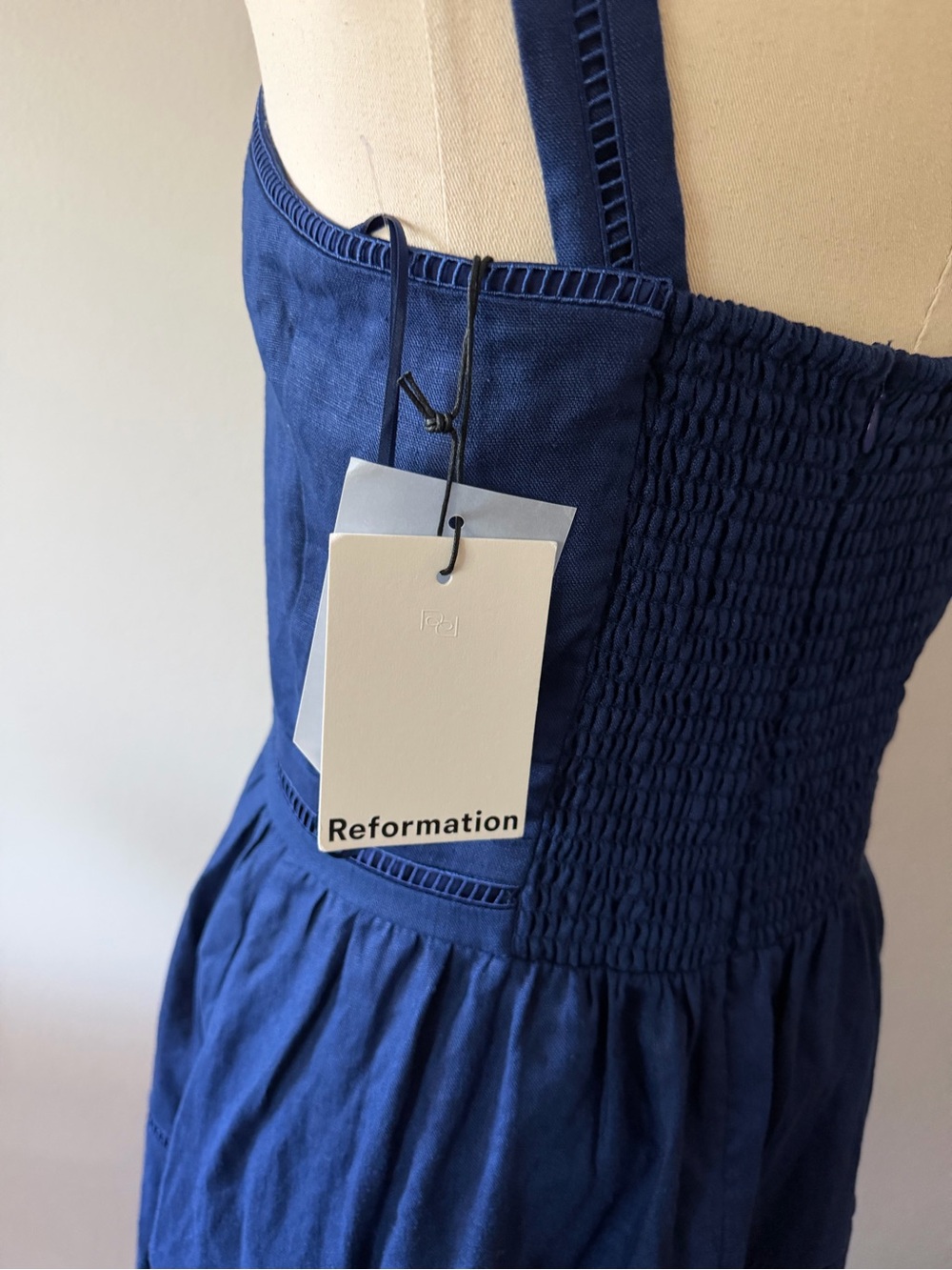 NWT Reformation Everett Linen dress 10, Navy Square Neck Sundress with Pockets - Picture 5 of 9